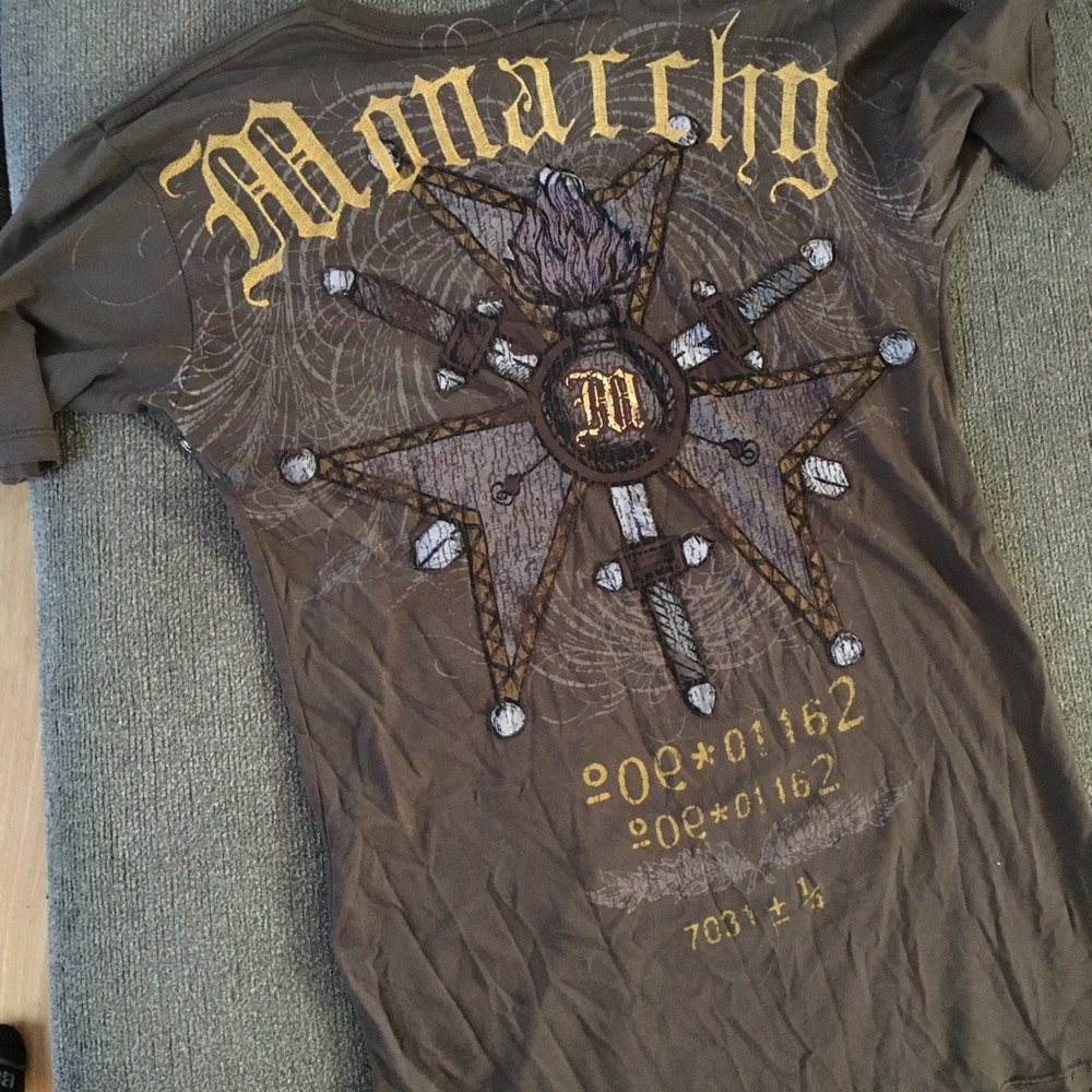 Like new, barely worn Monarchy club shirt. Great brand
